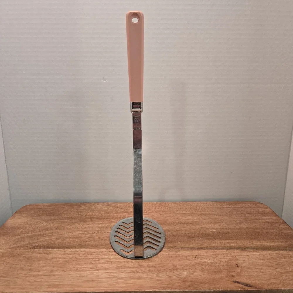 Rare Vintage Pink Made In USA Masher Ricer‎ Utensil Maid Of Honor Sears Brand